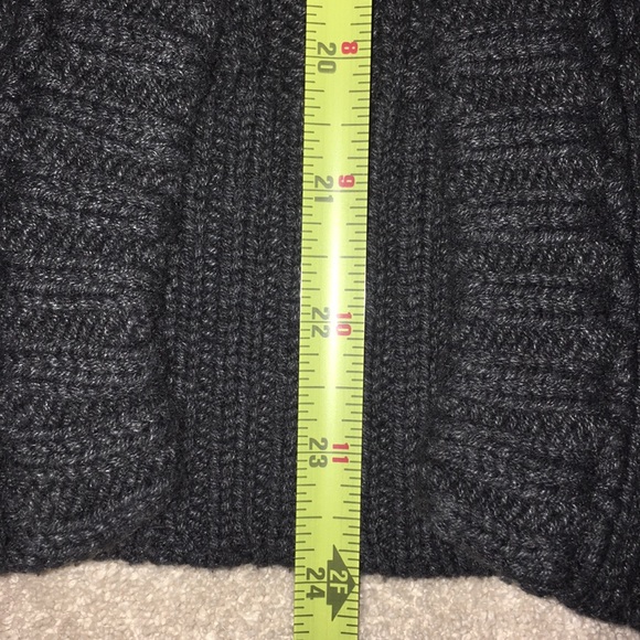 Mossimo sweater - Picture 5 of 8